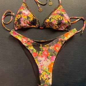 Luli Fama Floral Print brand new! w gold accent Bikini size S/M (but runs small)